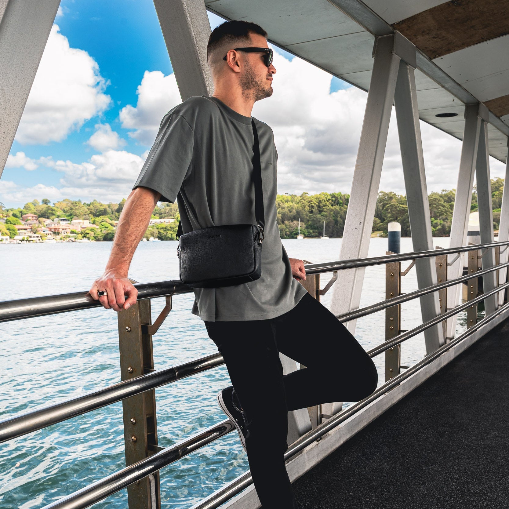 Motion Crossbody Sling